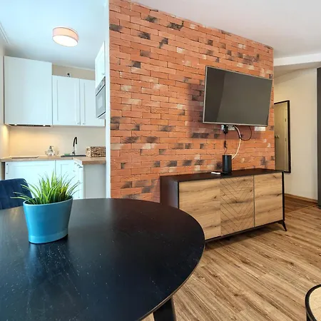 Platinium Wallenroda Cozy Апартаменты *